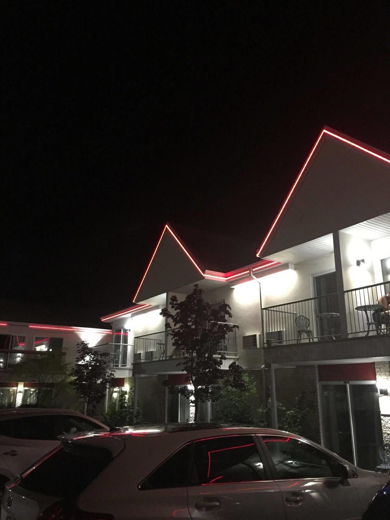 Hotel Motel Le Gite L'Ancienne-Lorette Zewnętrze zdjęcie